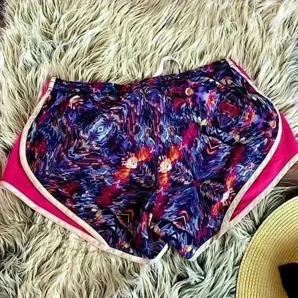 Soffe Low-Rise Artistic Print Athletic Shorts, M - Picture 4 of 5